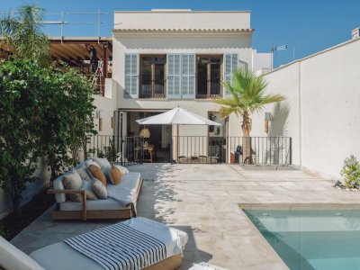 renovated-townhouse-with-a-large-private-terrace-and-pool-for-sale-in-son-espanyolet.22_l